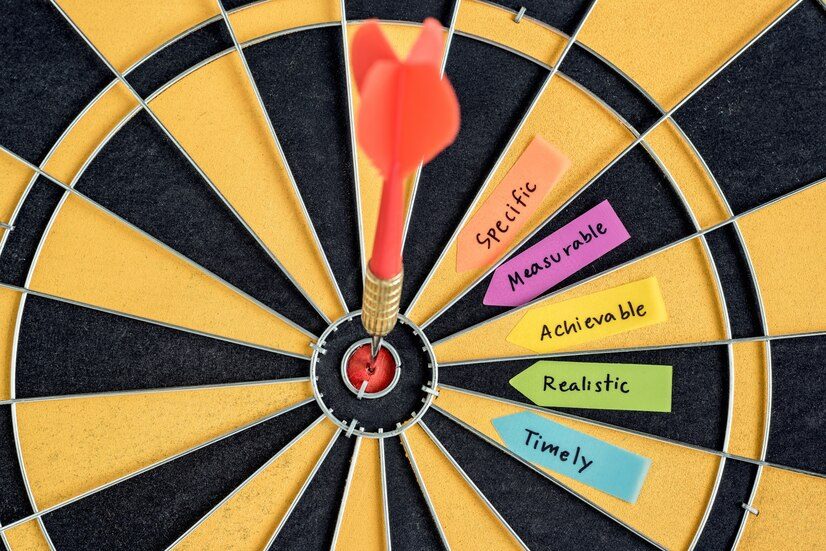words-smart-goals-with-dart-target-dartboard_1357-132